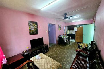 Putra Permai Apartment