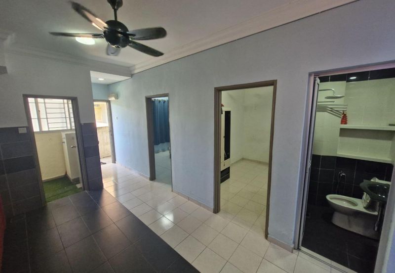 Residensi Bistaria, Ukay Bistari