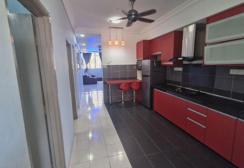 Residensi Bistaria, Ukay Bistari