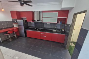 Residensi Bistaria, Ukay Bistari