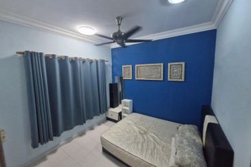 Residensi Bistaria, Ukay Bistari