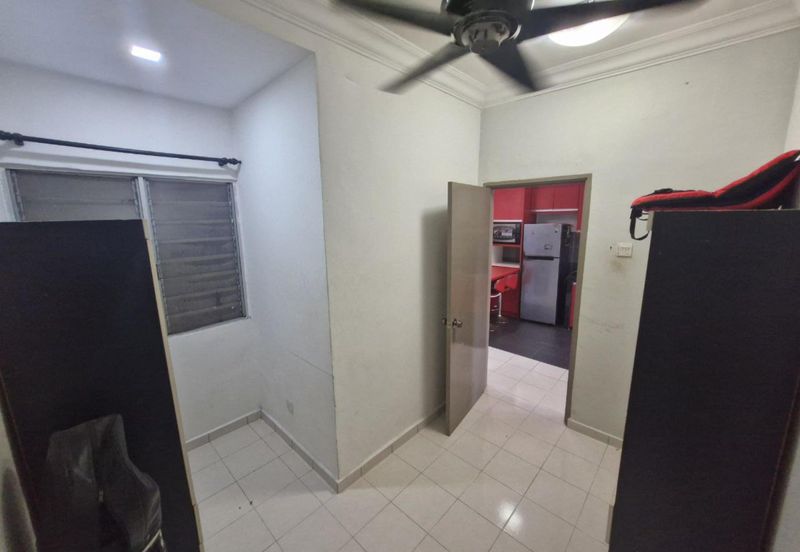 Residensi Bistaria, Ukay Bistari