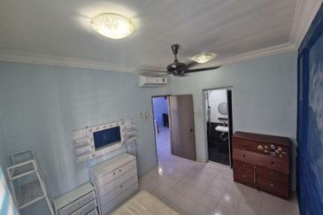 Residensi Bistaria, Ukay Bistari