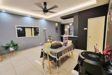 Residensi Zamrud (Zamrud Residensi)