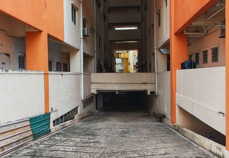 Residensi Bistaria, Ukay Bistari