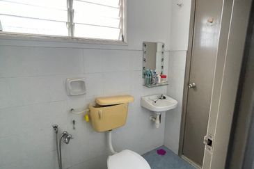 Jalan SP 6 @ Bandar Saujana Putra