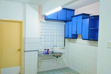 Astana Alam Apartment