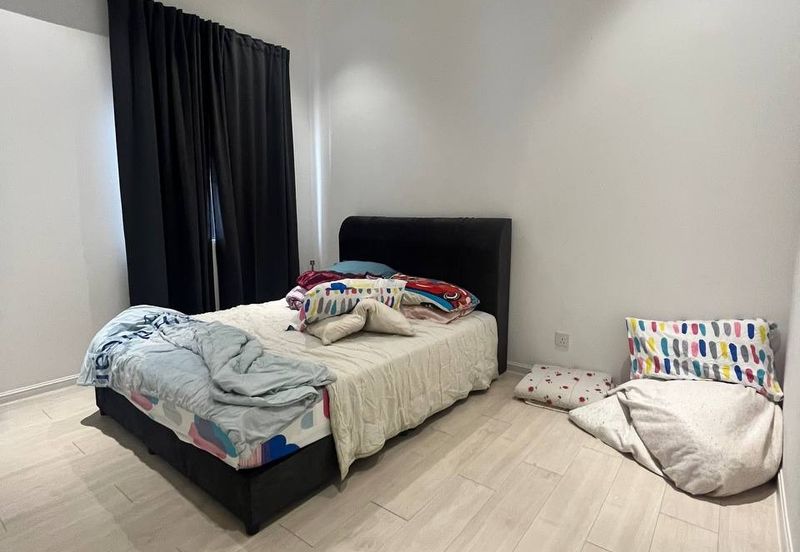 Myra Saujana (Phase 4)