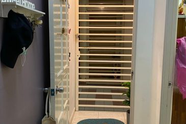 Taman Sinar Pelangi (Lavender Park)