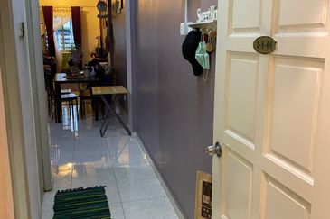 Taman Sinar Pelangi (Lavender Park)