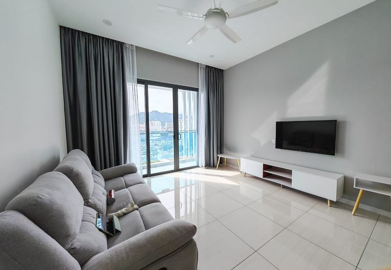 Queens Residences @ Queens Waterfront