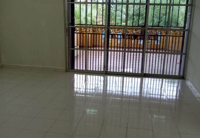 TAMAN LEMBAH IMPIANA