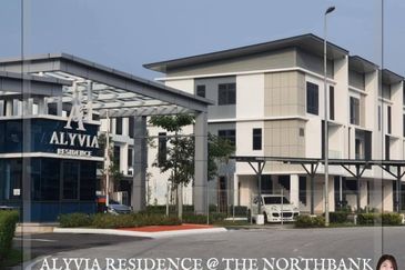 Gated & Guarded Alyvia Residences ( Townhouse)