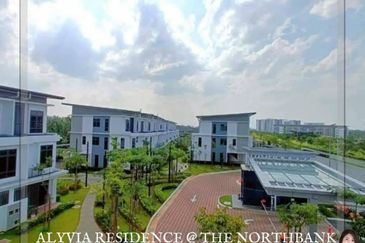 Gated & Guarded Alyvia Residences ( Townhouse)