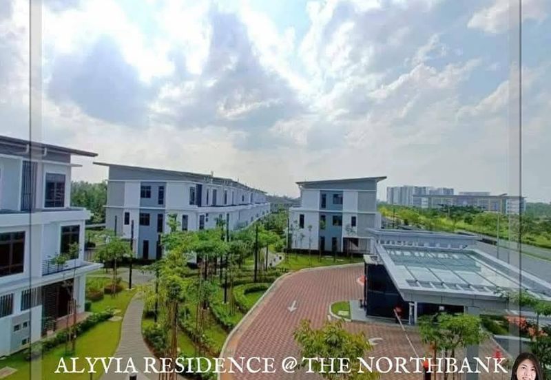 Gated & Guarded Alyvia Residences ( Townhouse)