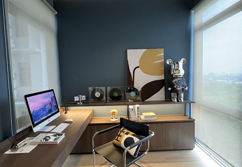 Par 3 Condo & Condo Villa