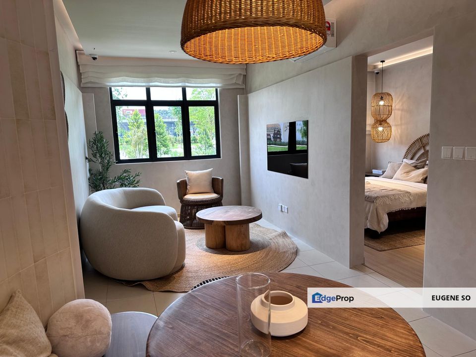 Alia & Bayu @ Mori Park, Shah Alam Sek 13, Selangor, Shah Alam