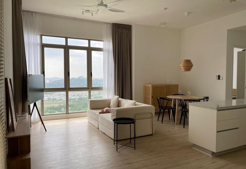 Par 3 Condo & Condo Villa