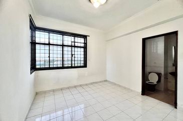 Mewah View Luxurious Apartments