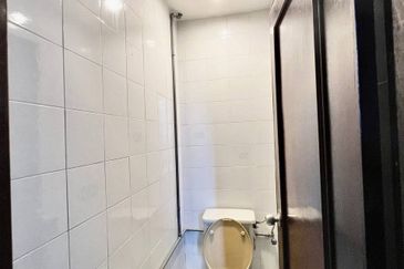 Mewah View Luxurious Apartments