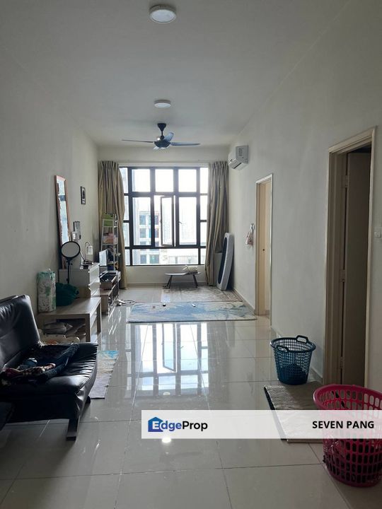 D Summit Residences RM320K only Fully Furnished 2 Bed 2 Bath Facing Pool View 1 Parking Lot, Johor, Johor Bahru