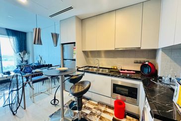 Puteri Cove Residences