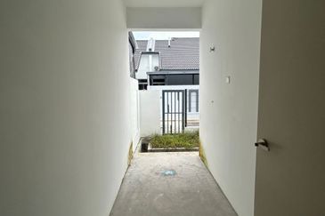 Iconia Garden Residence @ Taman Impian Emas