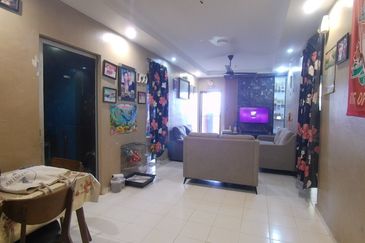 Villa Krystal, Bandar Selesa Jaya