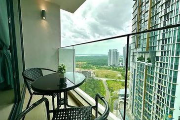 Grand Medini