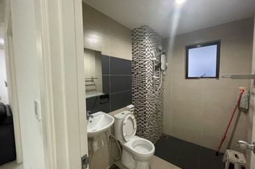 Ujana Executive Apartment