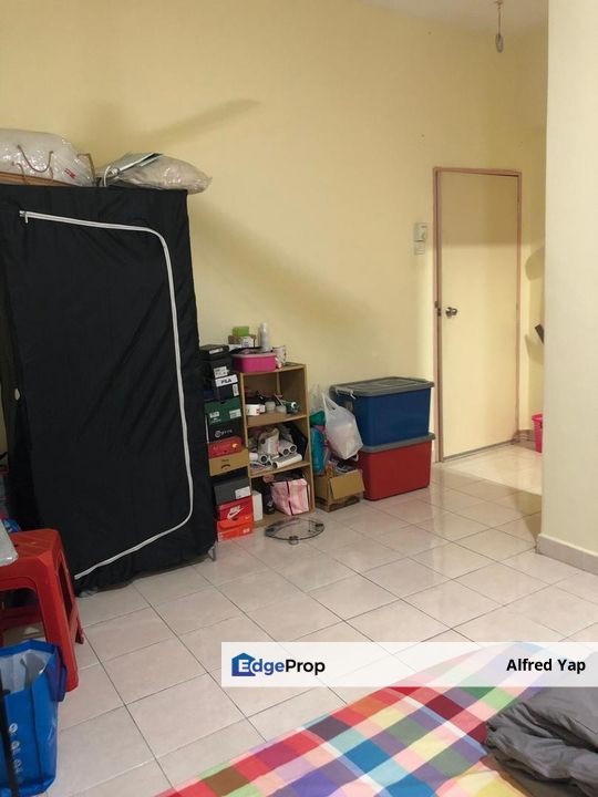 Kelana Mahkota Condo 3+1 Rooms 2 Bathrooms 1 Carpark 1352 Sq Ft , Selangor, Kelana Jaya