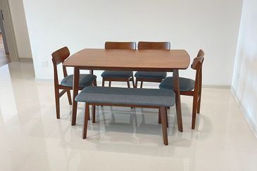 Residensi Solaris Parq