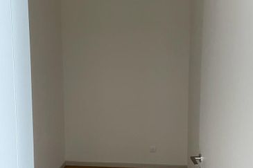 Residensi Solaris Parq