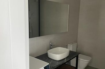 Residensi Solaris Parq