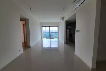 Residensi Solaris Parq