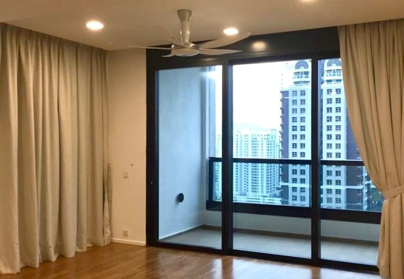 Arcoris Residences