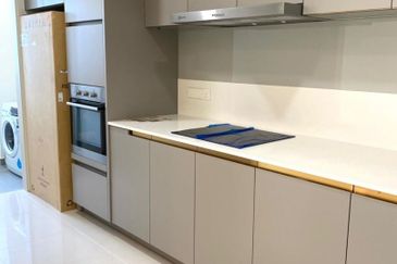 Residensi Solaris Parq