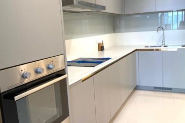 Residensi Solaris Parq