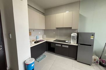 Baypoint @ Country Garden Danga Bay