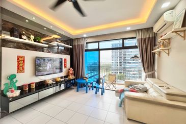 Seri Austin Luxury Apartment