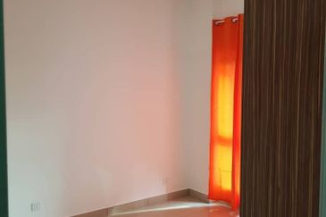 Seasons Luxury Apartments @ Amara Larkin