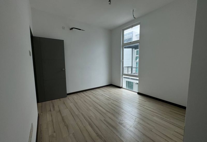 Taman Austin Heights