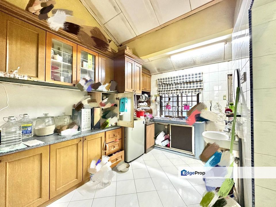 Taman Bukit Jaya 1.5 Storey Terrace For Sale, Johor, Ulu Tiram