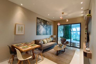 Cerulean Bay @ Forest City