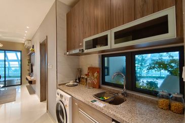 Cerulean Bay @ Forest City