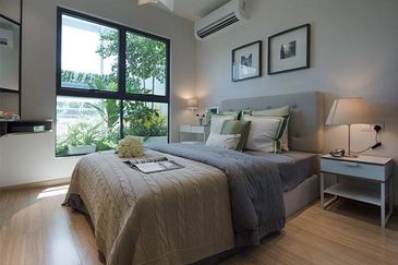 Cerulean Bay @ Forest City