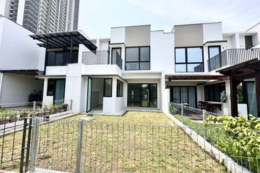 Sunway Citrine Lakehomes