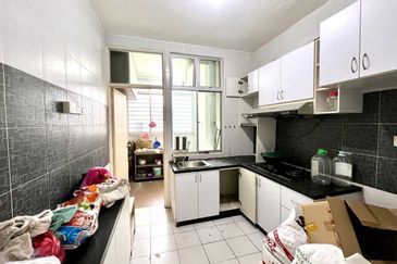 M'Tiara Apartment @ Larkin Idaman