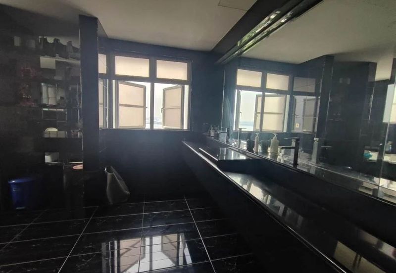 The Straits View, Bandar Baru Permas Jaya