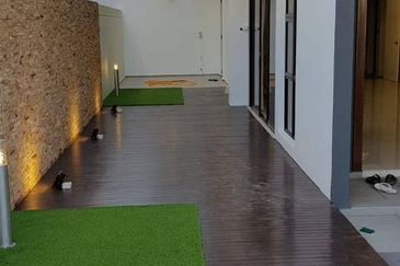 The Canal Garden South, Horizon Hills